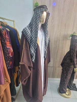 Full set Arabian bisht Exquisite Jalabia and head accessories