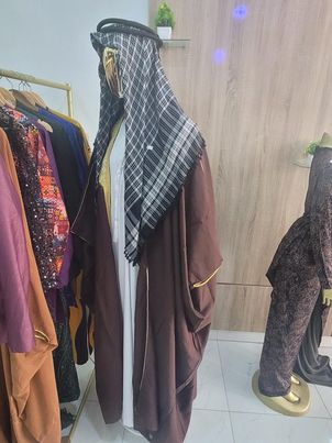 Full set Arabian bisht Exquisite Jalabia and head accessories