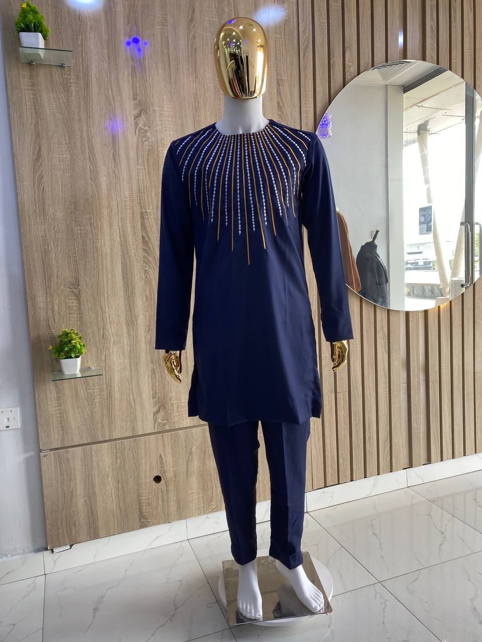 The Blue Embroidery Details Sleeve Kaftan senator la melvincucci
