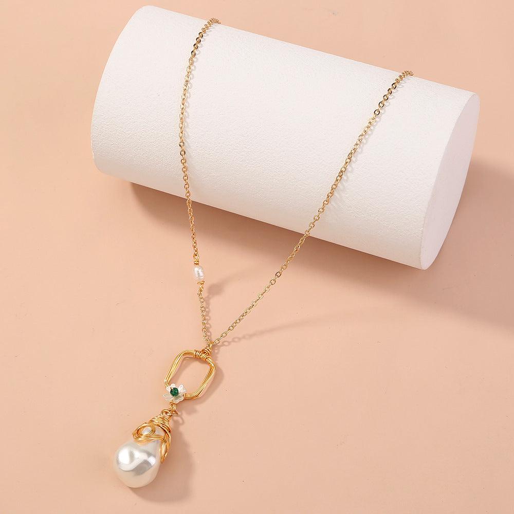 Fashion Women's Pearl Earrings Pendant Necklace - melvincucci