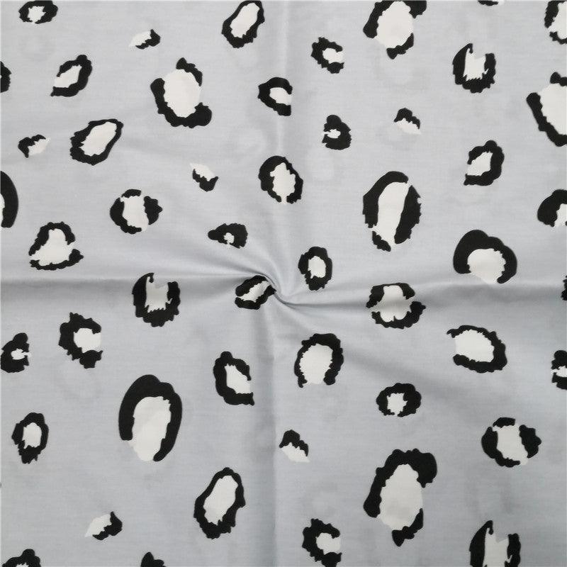 Puppy Series Cotton Twill Fabric 1.6 Meters Wide - melvincucci