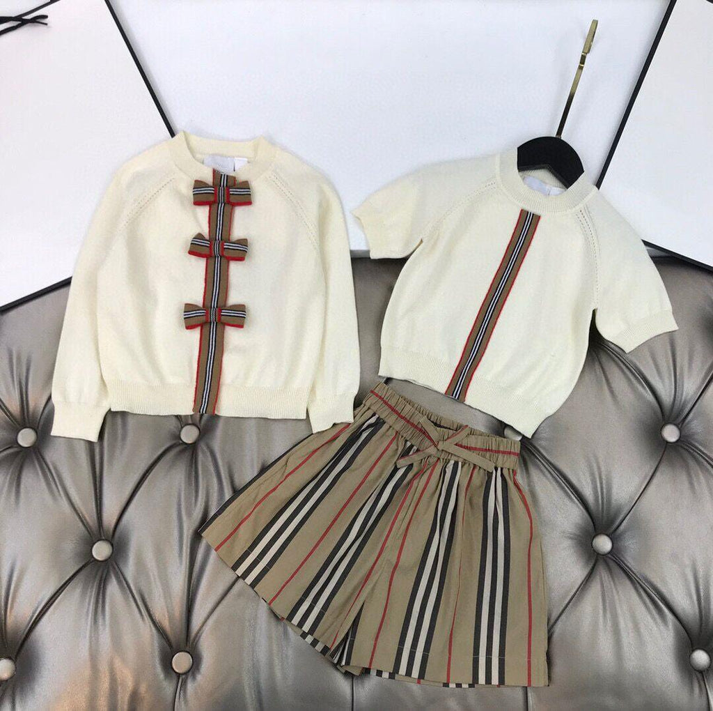 Three-piece Suit Of Western Style Short-sleeved Top, Long-sleeved Cardigan And Shorts - melvincucci