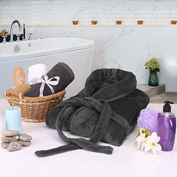 European And American Men's Clothing Men's Bathrobe Shawl Collar Wool Bathrobe Spa - melvincucci