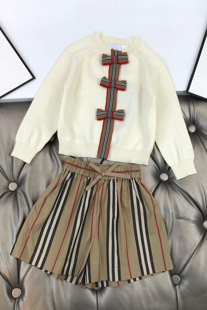 Three-piece Suit Of Western Style Short-sleeved Top, Long-sleeved Cardigan And Shorts - melvincucci