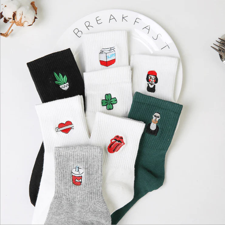 Japanese and Korean Harajuku Cartoon Embroidered Socks Creative Men and Women Couple Socks Cotton Socks - melvincucci