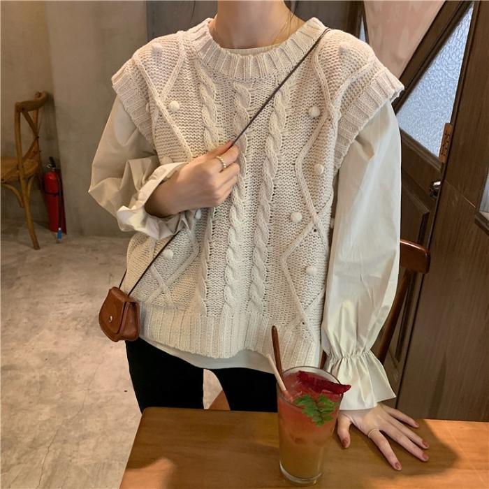 Knitted sweater vest - melvincucci