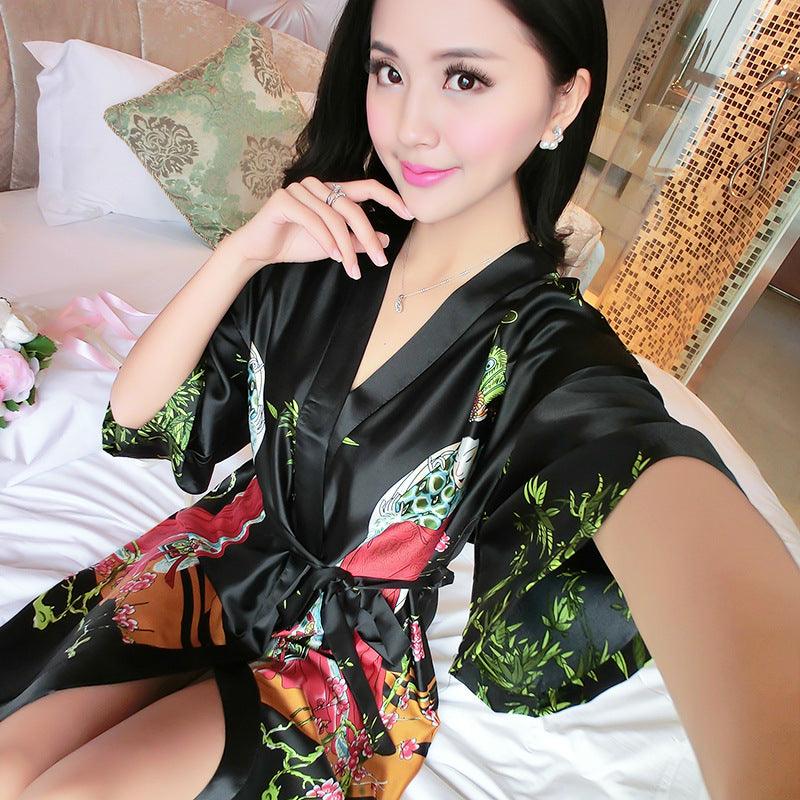 Ladies Silk Pajamas Classical Short Sleeve Bathrobe - melvincucci