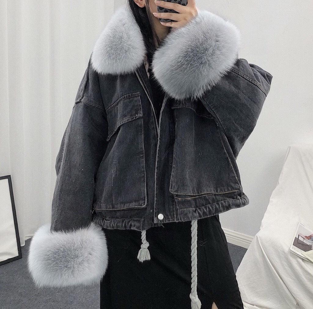 Loose denim pie overcomes - melvincucci