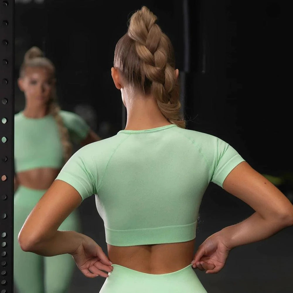 Seamless Yoga Wear - melvincucci