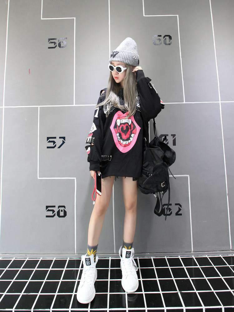 Selina Fang Sweatshirt - melvincucci