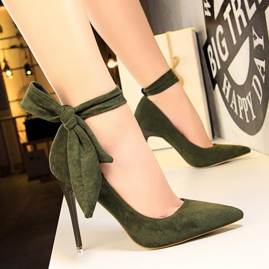 Single shoe high heels with a bow - melvincucci