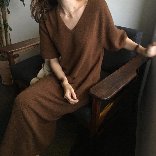 Temperament V-neck cashmere knitted dress - melvincucci