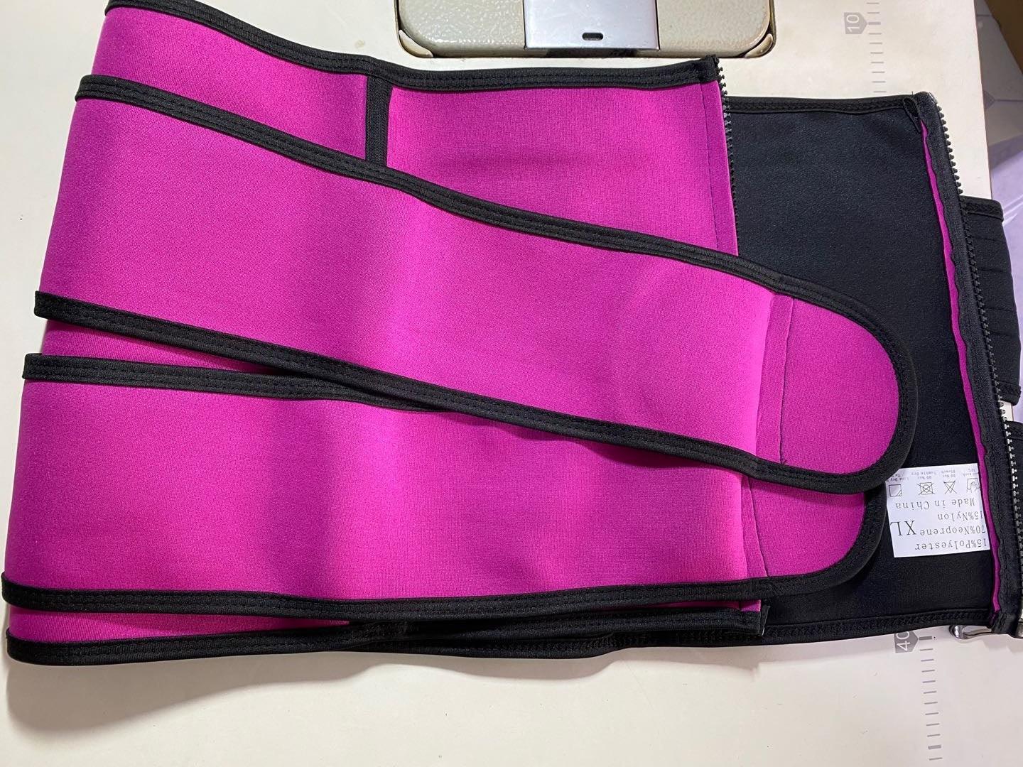 The Sports Tuck Belts Can Be Adjusted With Three Rows Of Buckle Belts - melvincucci