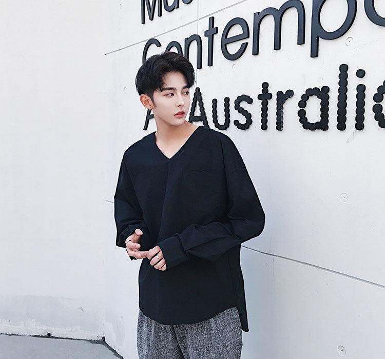 V-neck pullover shirt - melvincucci