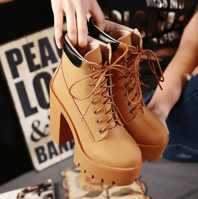 Women Ankle Boots - melvincucci