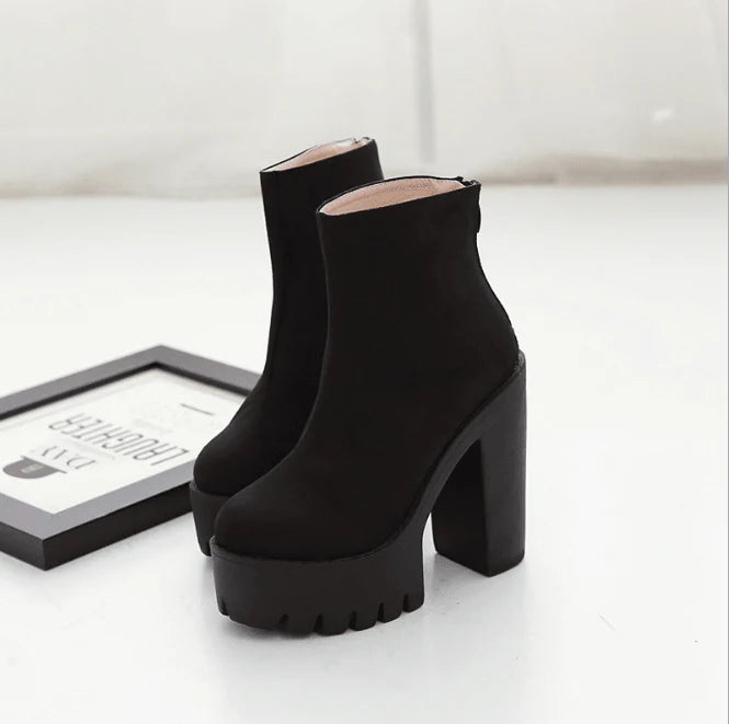 Women Ankle Boots - melvincucci