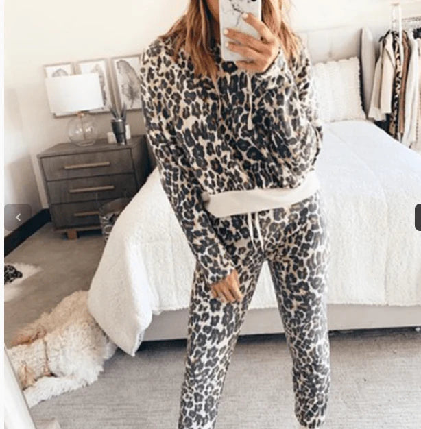 Women Long Sleeve Crop Top And Pant Casual Suits - melvincucci