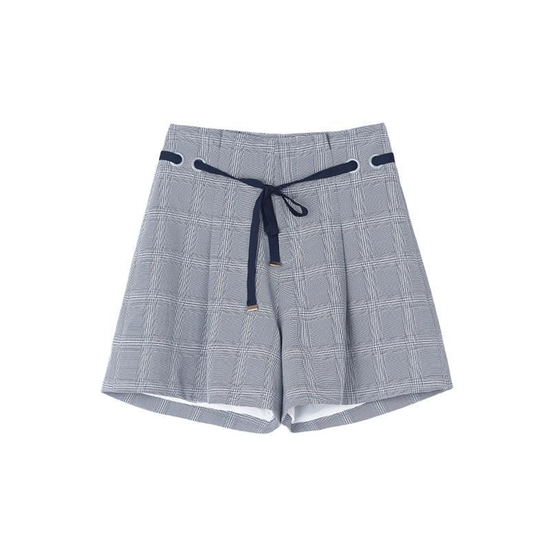 Women Plaid Wide Thigh Shorts - melvincucci